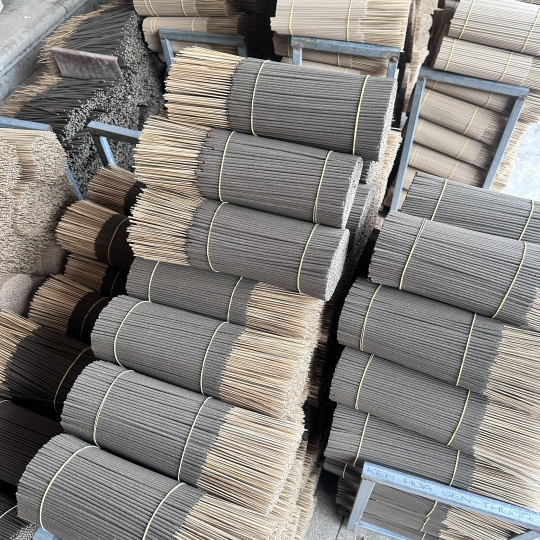 Nhang bồ kết Dương Minh 50 cây x 30cm – 100% tự nhiên, đuổi muỗi, tẩy uế, xông nhà